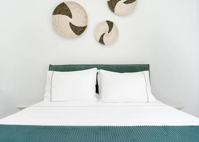 Anemos Caldera View Fira (Santorini)