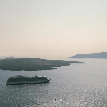 Anemos Caldera View Konukevi