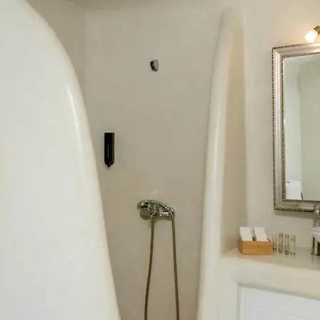 Konukevi Anemos Caldera View