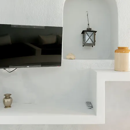 Anemos Caldera View בית הארחה