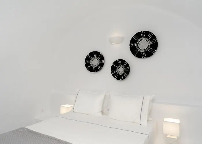 Anemos Caldera View ثيرا