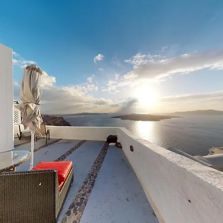 Гостевой дом Anemos Caldera View 3*