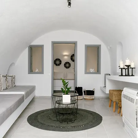 Anemos Caldera View 4*