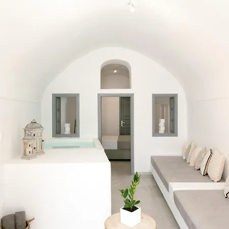 Anemos Caldera View Fira (Santorini)