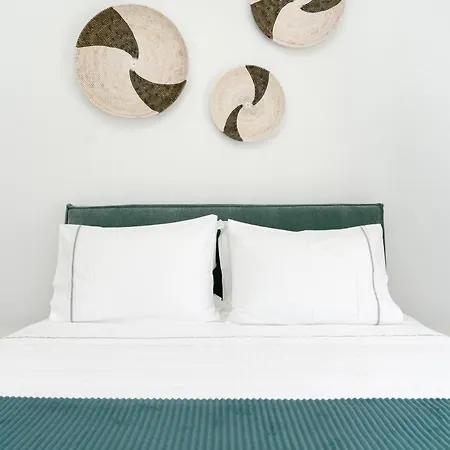 Anemos Caldera View Fira (Santorini)