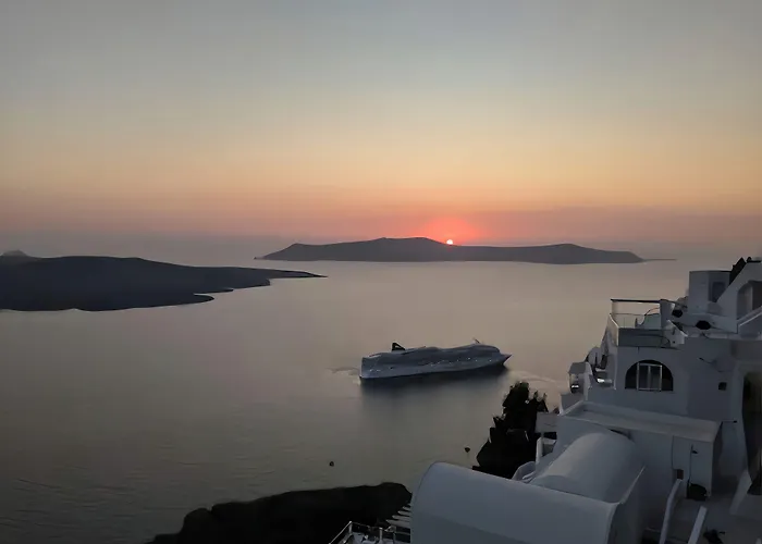 Гостевой дом Anemos Caldera View Тира